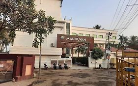Hotel Madhuvan International